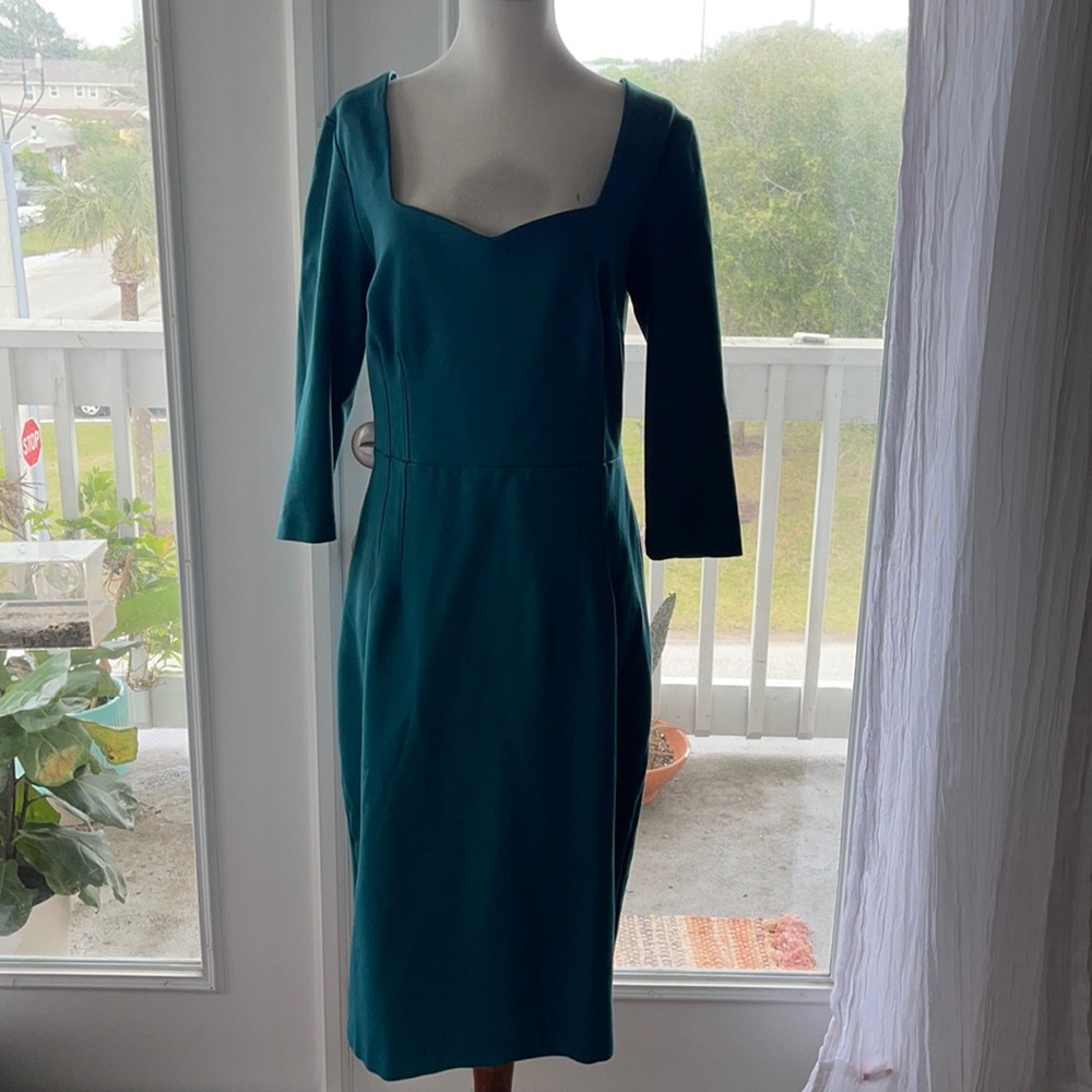 Women’s business dress